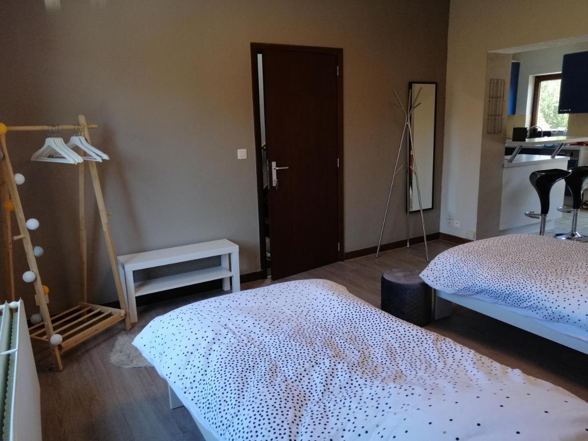 Studio 2 Pers Tourisme Et Business Namur นามูร์ ภายนอก รูปภาพ