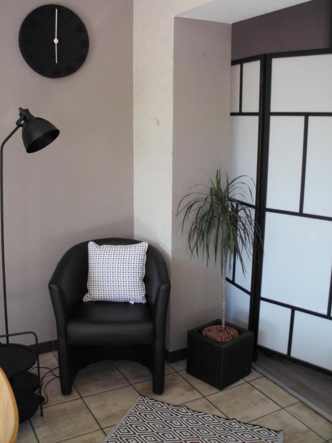 Studio 2 Pers Tourisme Et Business Namur นามูร์ ภายนอก รูปภาพ